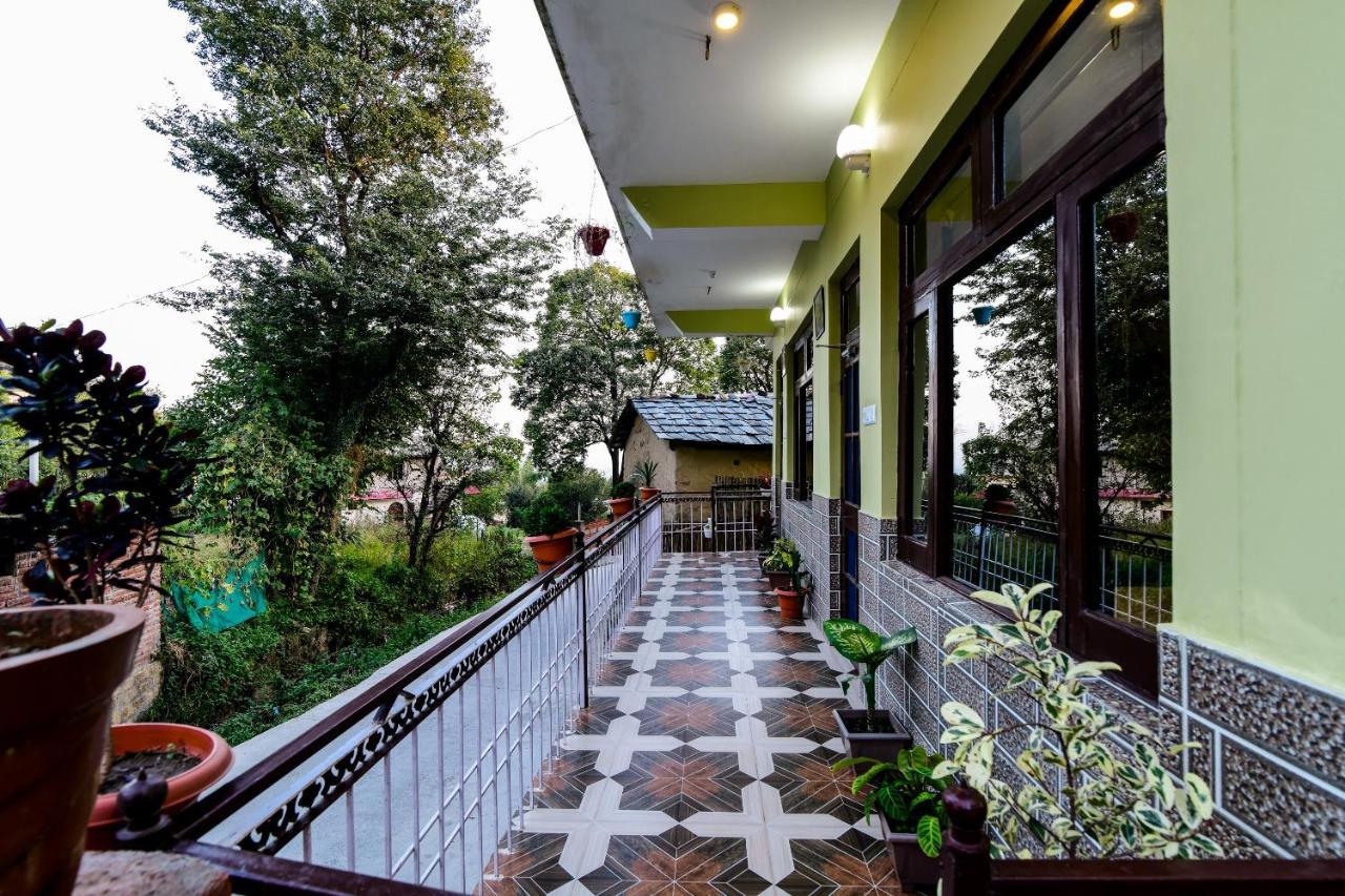 Oyo Home 13409 Cozy Stay Dharamshala Exteriör bild